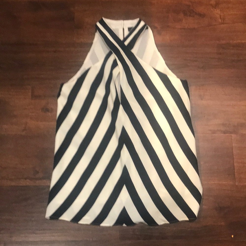 The LIMITED top